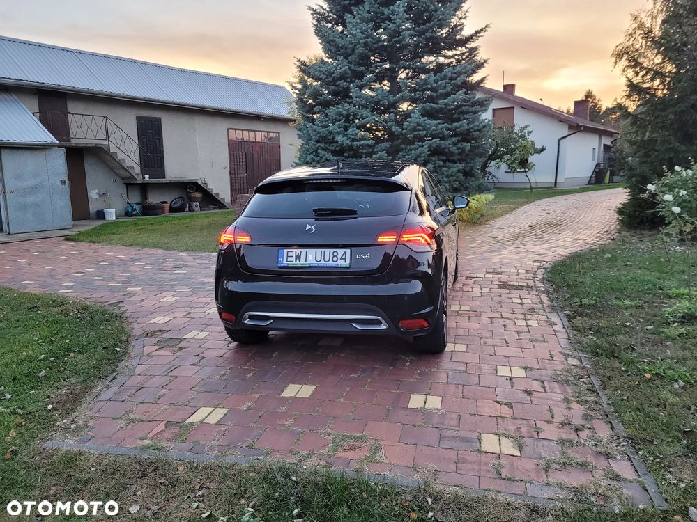 DS Automobiles DS 4 ver-1-6-bluehdi-be-chic-s-s - 5