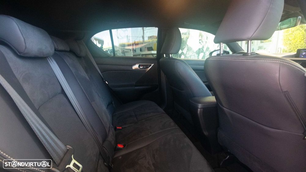 Lexus CT 200h F Sport - 9