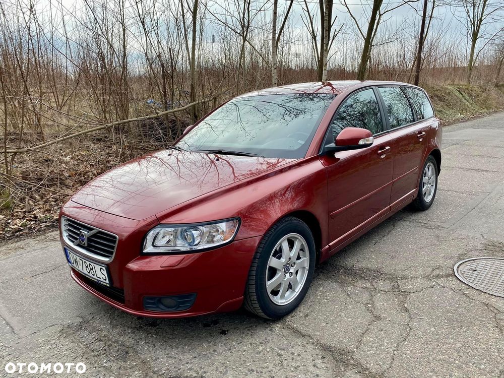 Volvo V50 - 1