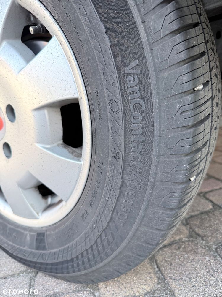Fiat Ducato Dethleffs Globetrotter Advantage Comfort 2.8 JTD 128KM - 21