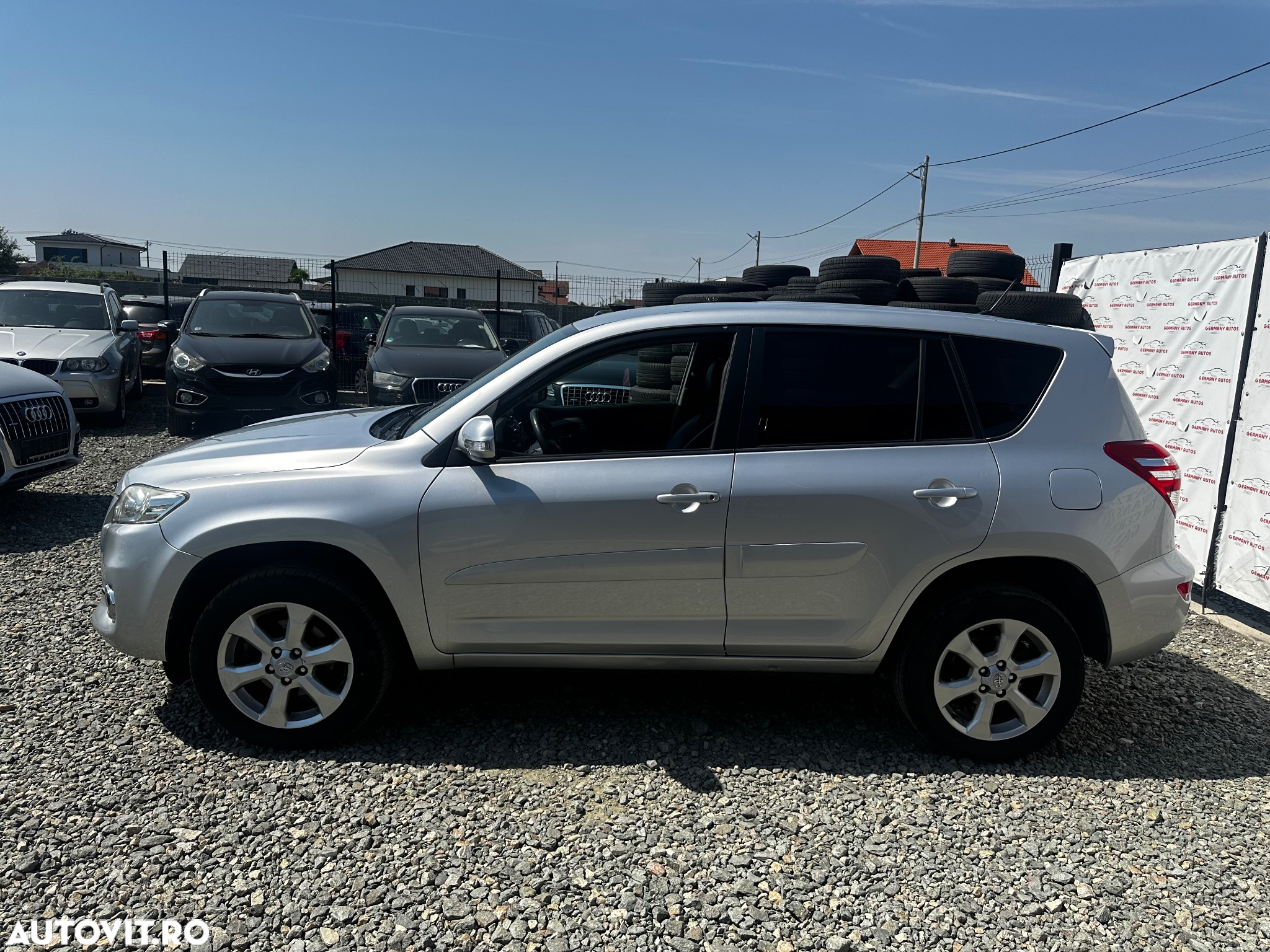 Toyota RAV4 - 5