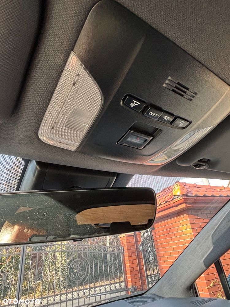 Toyota Corolla 2.0 Hybrid GR Sport - 25