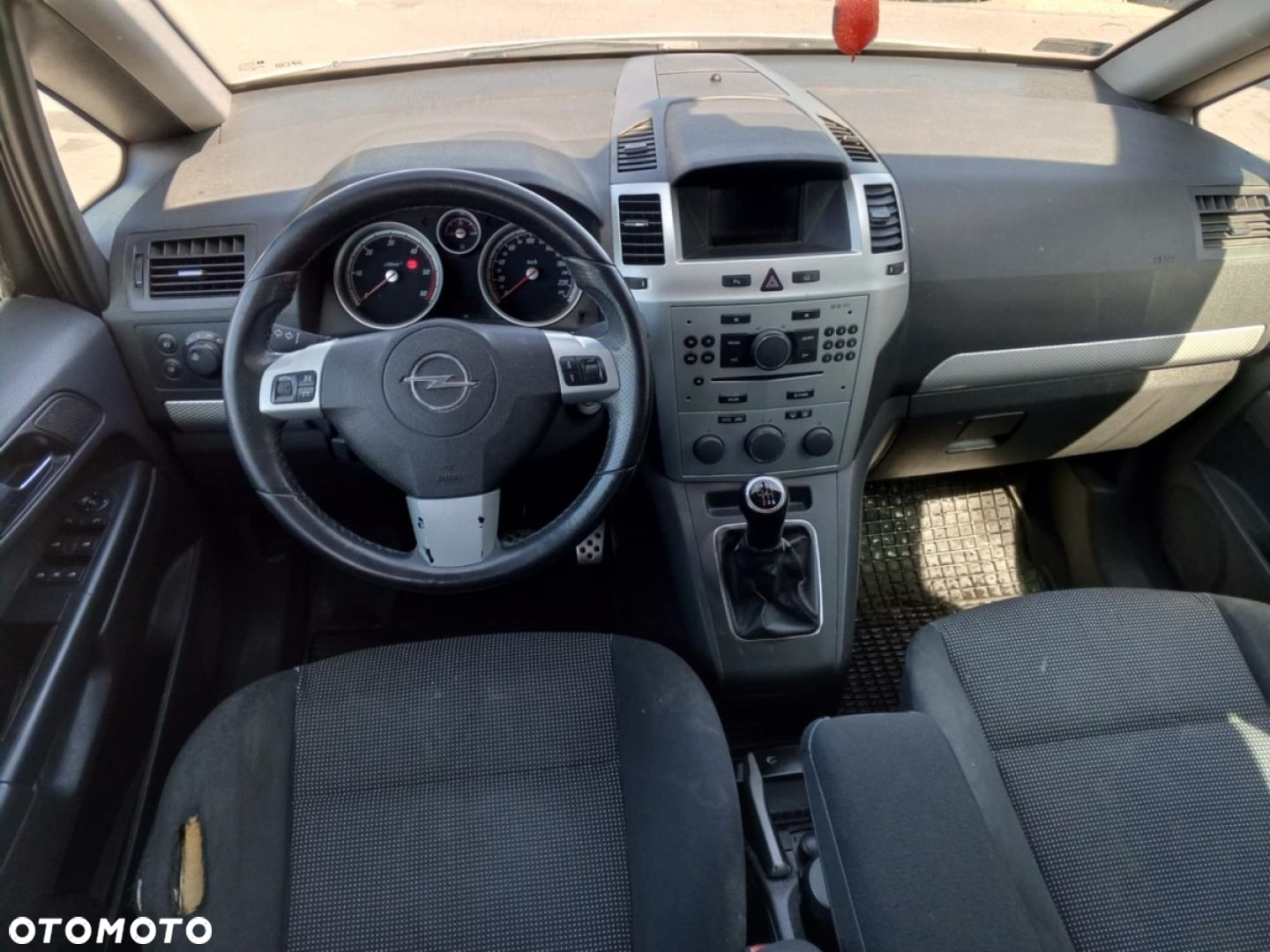 Opel Zafira - 7