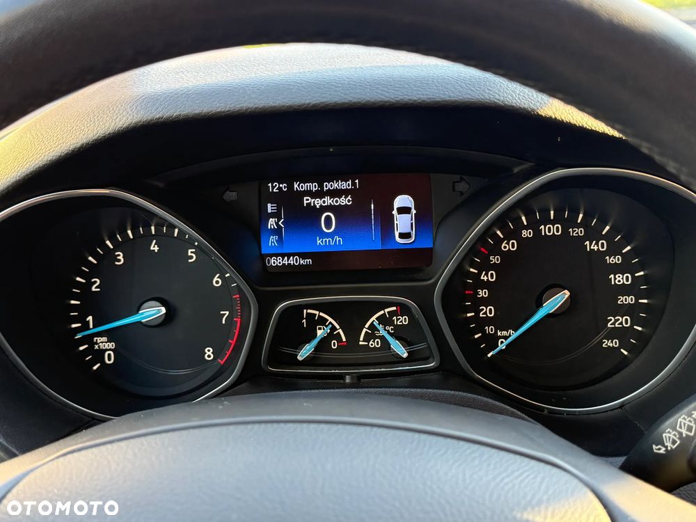 Ford Focus 1.5 EcoBoost Trend ASS - 10