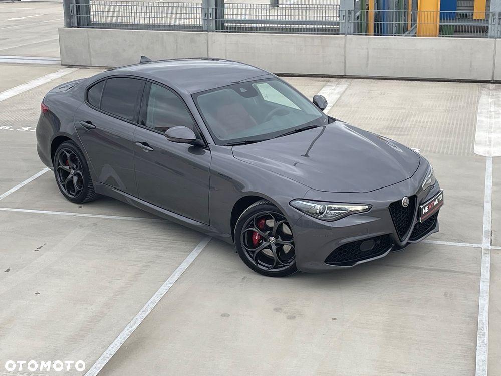 Alfa Romeo Giulia 2.0 Turbo Veloce Q4 - 14