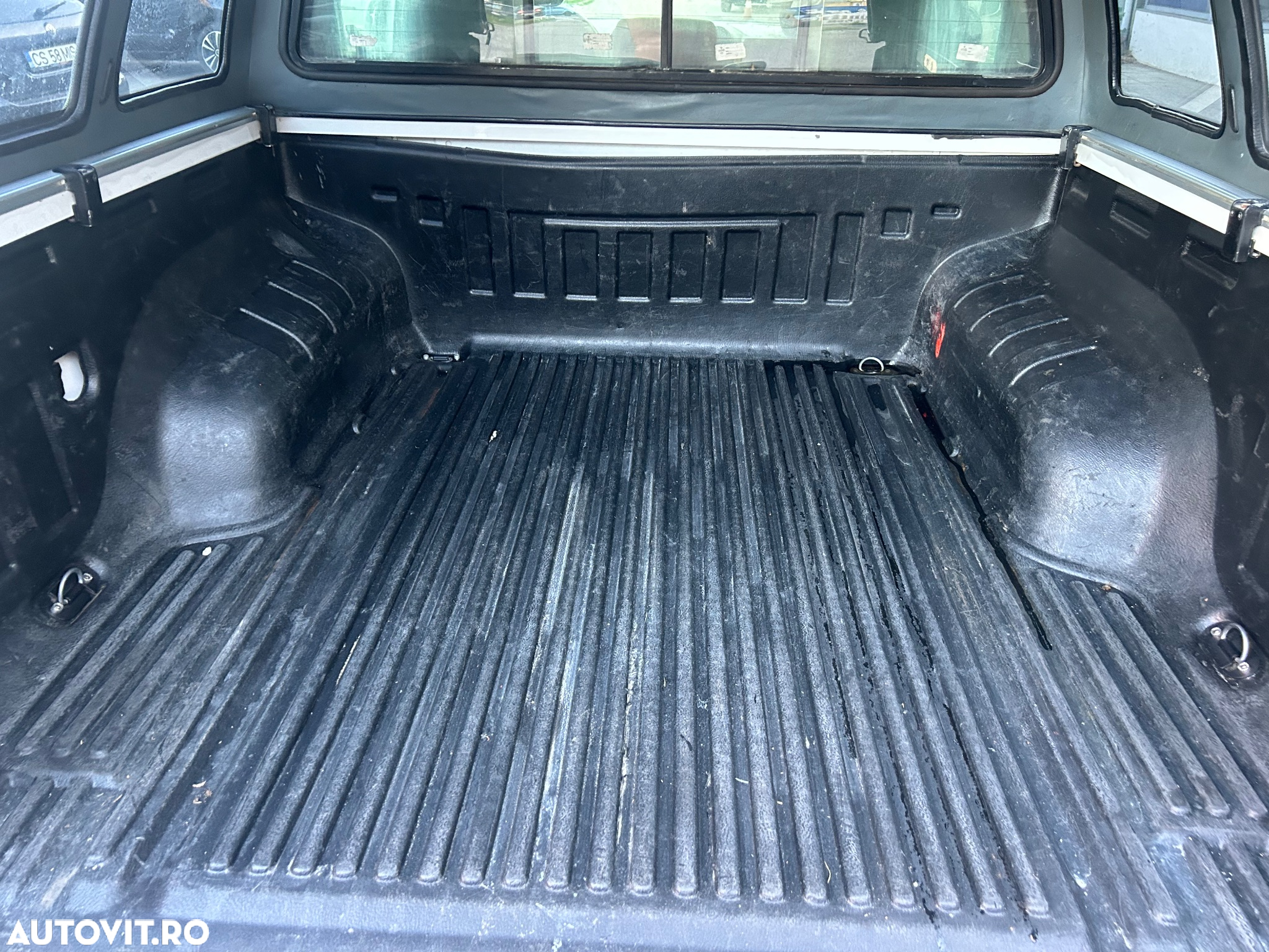 Volkswagen Amarok 2.0 BiTDI 4MOTION Trendline - 9