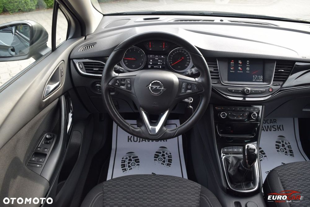 Opel Astra 1.4 Turbo Dynamic - 11