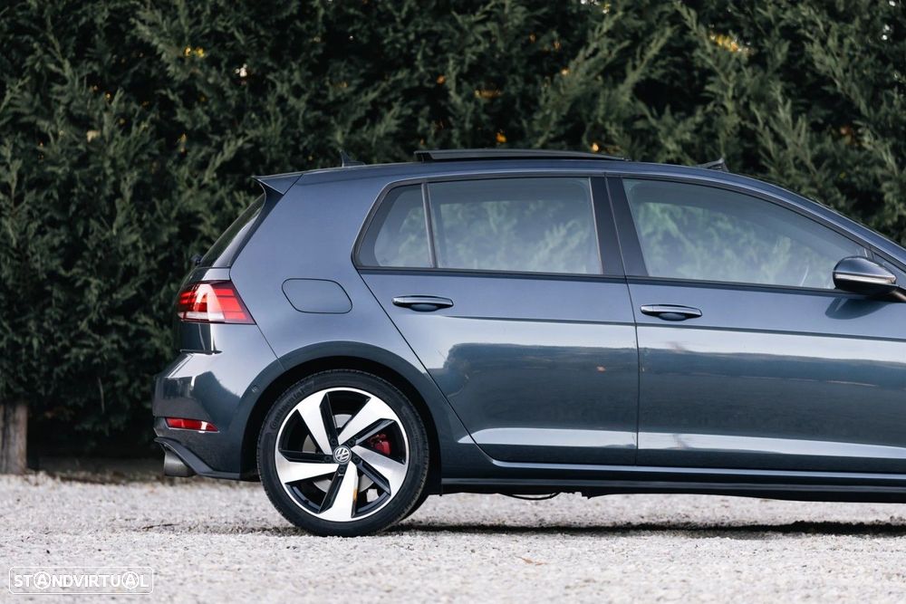 VW Golf 2.0 TSi GTi - 16
