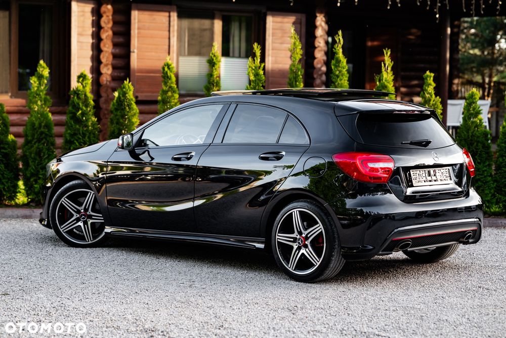 Mercedes-Benz Klasa A 250 4Matic 7G-DCT AMG Line - 13