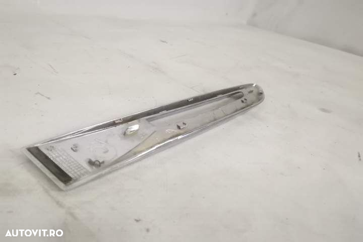 Ornament Aripa Stanga Original In Stare Buna Jaguar  XF  X250 [facelif - 4
