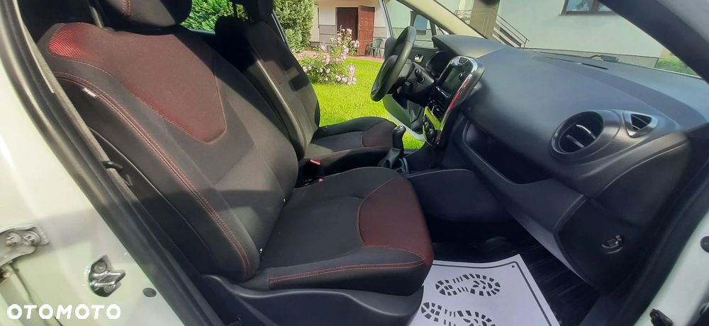 Renault Clio - 29