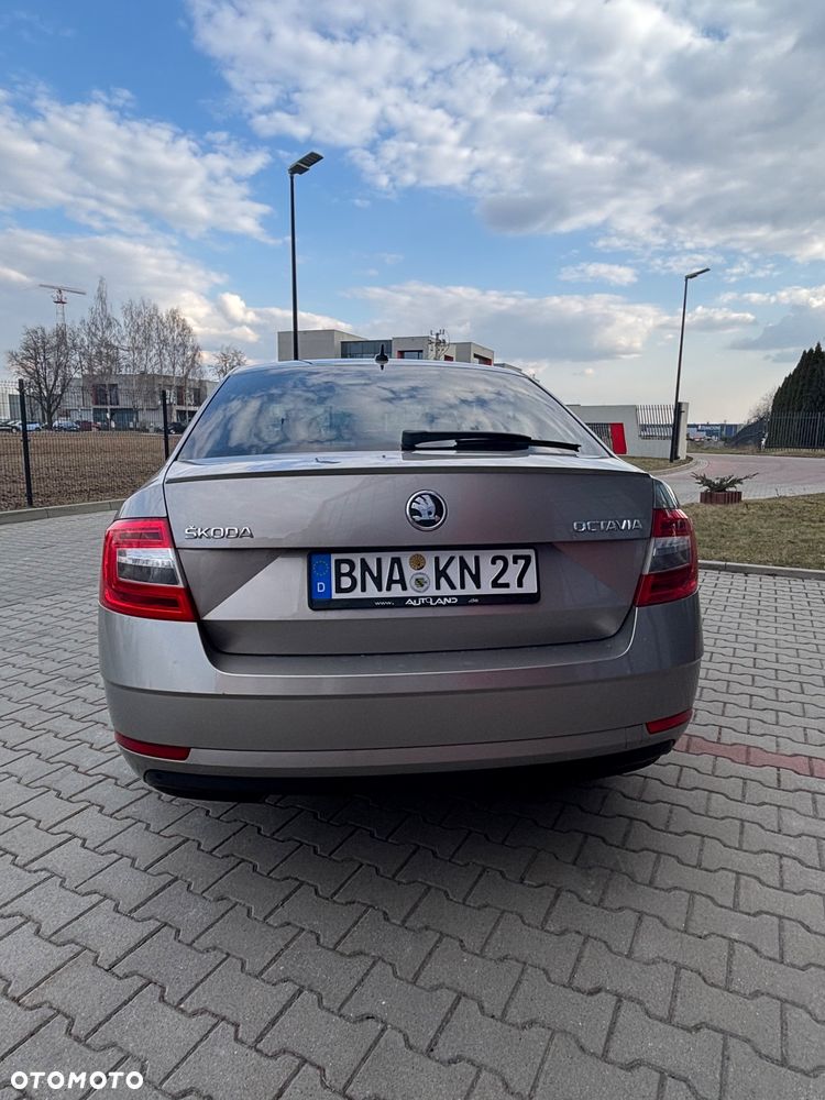 Skoda Octavia - 6