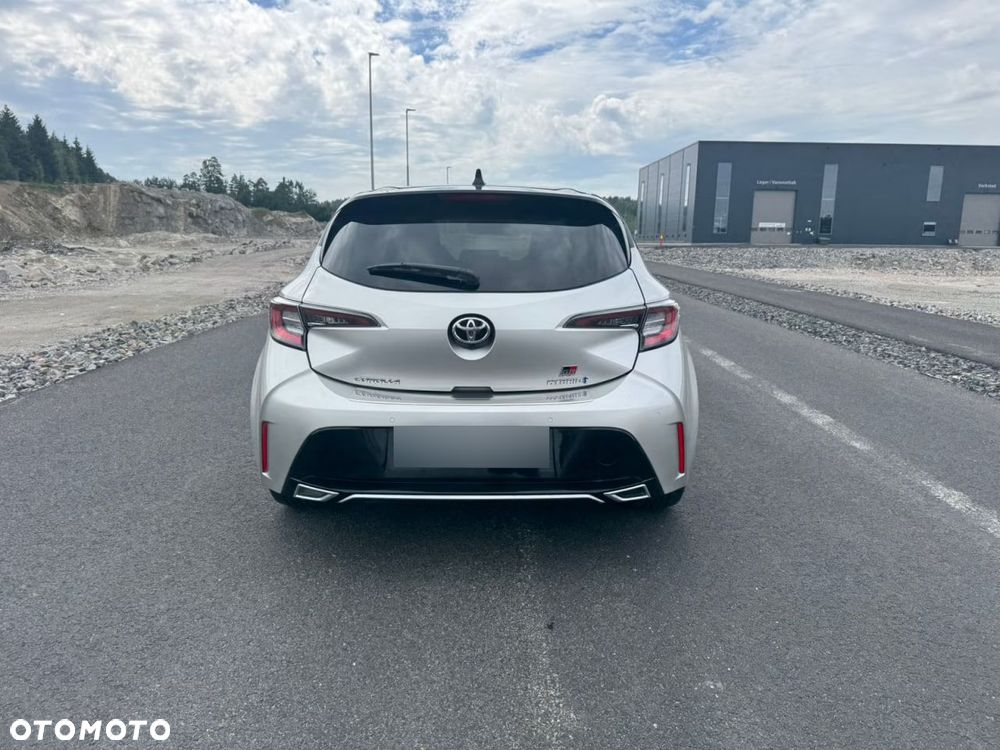 Toyota Corolla 2.0 Hybrid GR Sport - 11