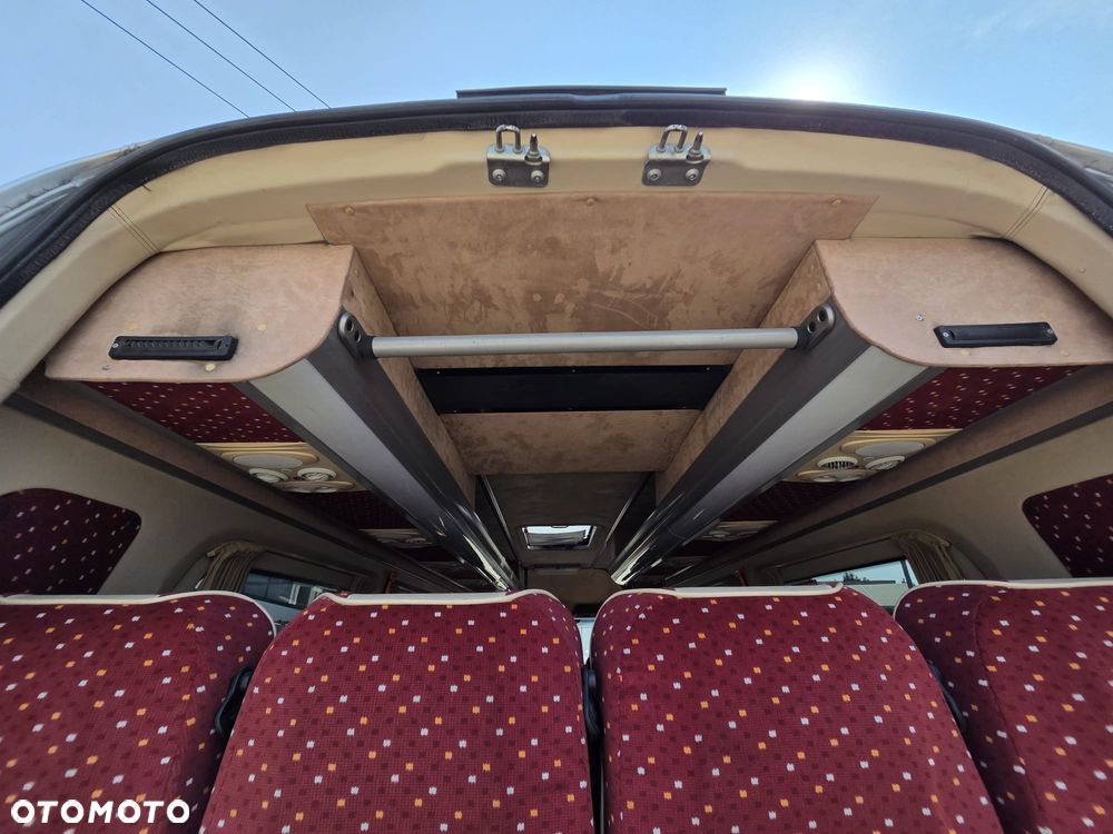 Mercedes-Benz Sprinter - 21