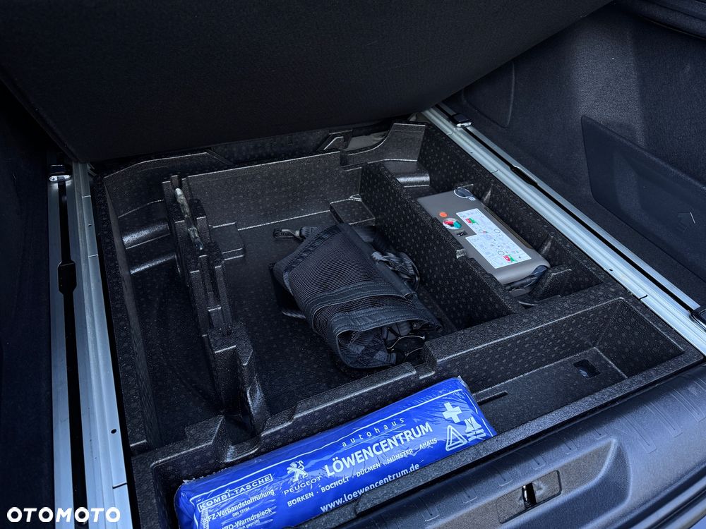 Peugeot 308 PureTech 130 GPF Stop & Start Active Business-Paket - 22