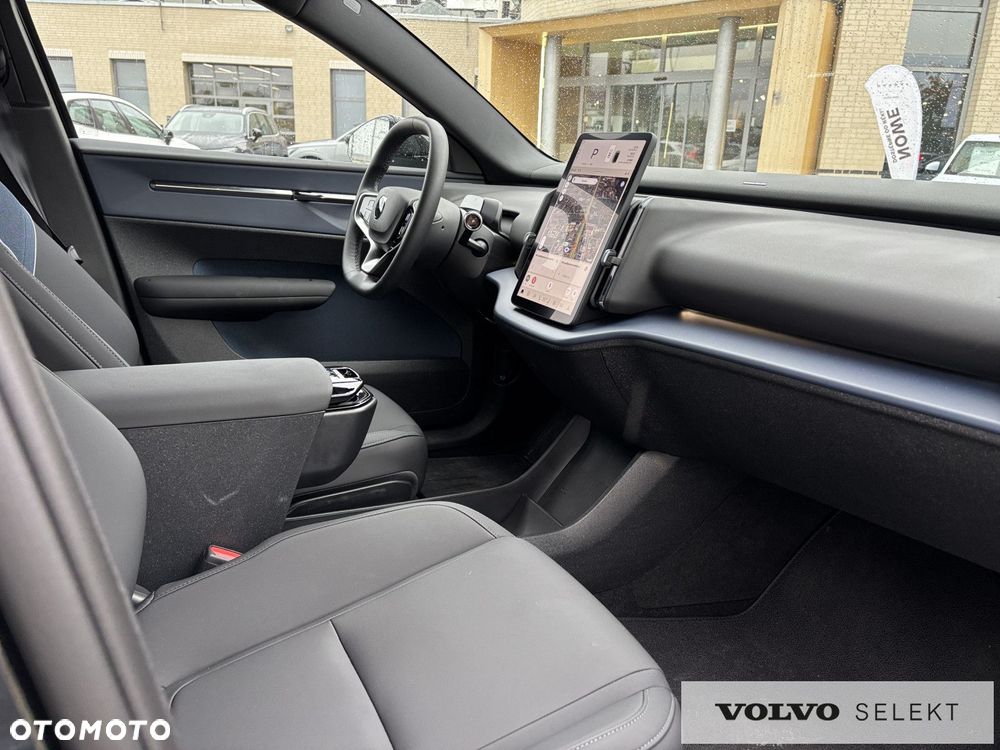 Volvo EX30 - 13