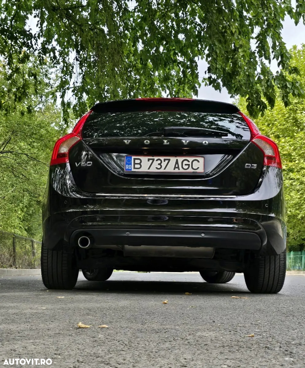 Volvo V60 D3 Summum - 5