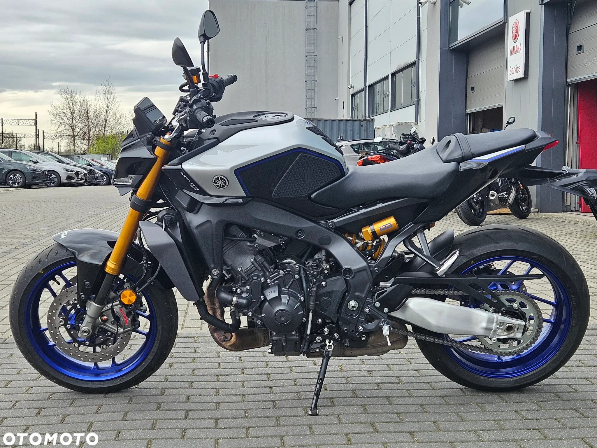 Yamaha MT - 7