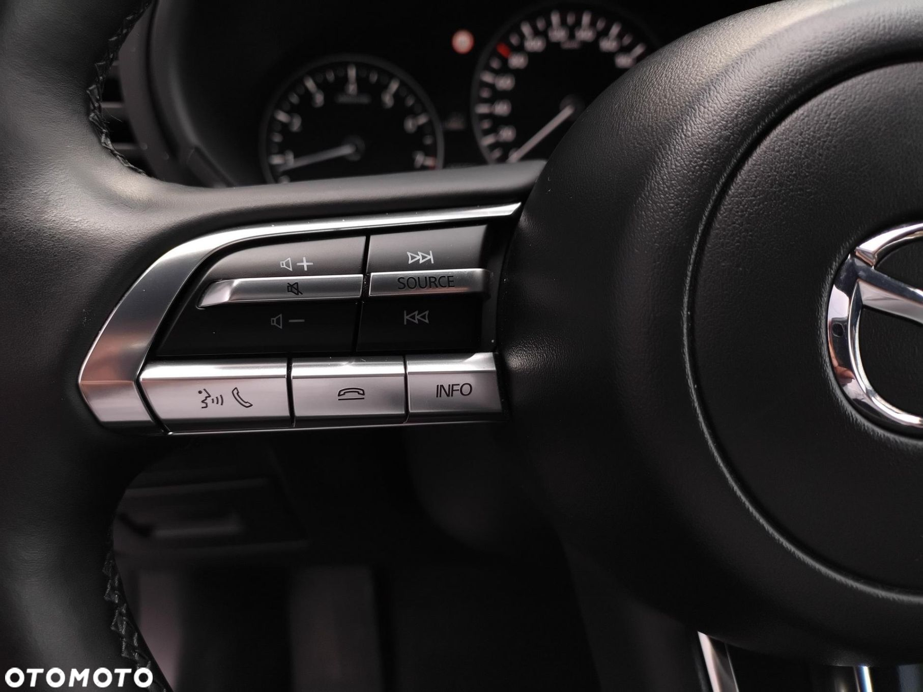 Mazda 3 - 15