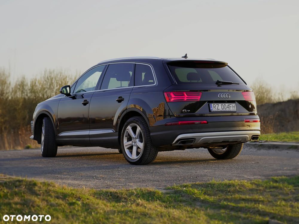 Audi Q7 - 5