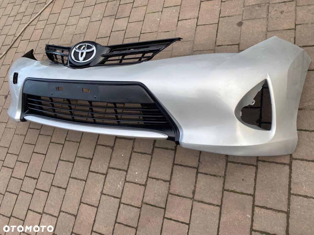 AURIS II 12-ZDERZAK PRZOD PELNY GRILL ORG - 2