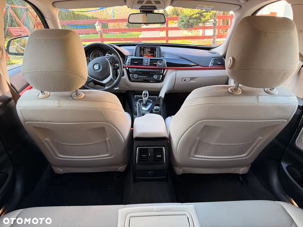 BMW Seria 3 320d Sport Line sport - 22