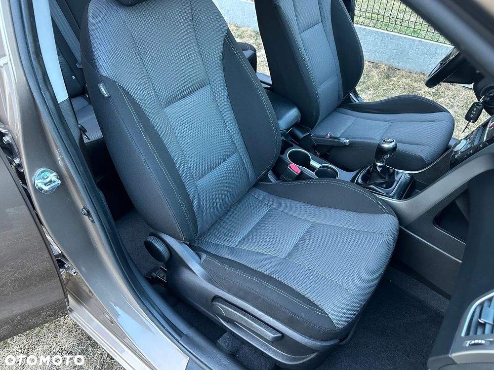 Hyundai i30 1.6 CRDI Trend - 35