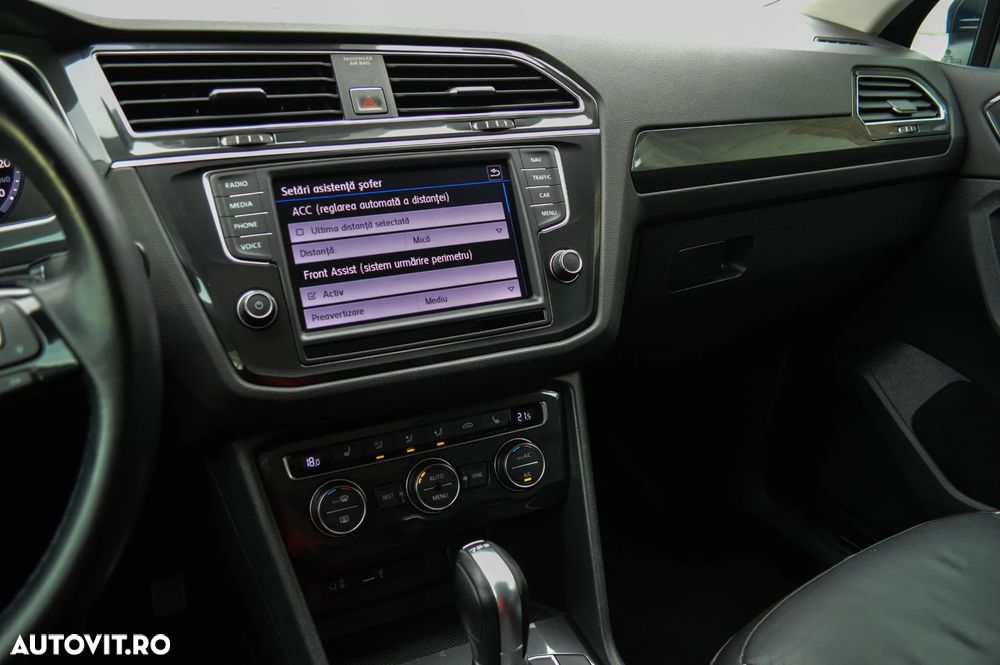 Volkswagen Tiguan 2.0 TDI SCR 4MOTION (BlueMotion Techn.) DSG Highline - 35