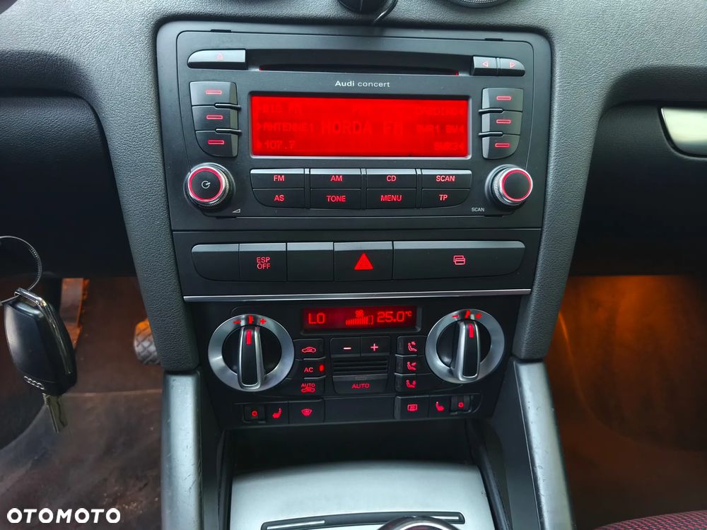 Audi A3 2.0 TDI Attraction - 19