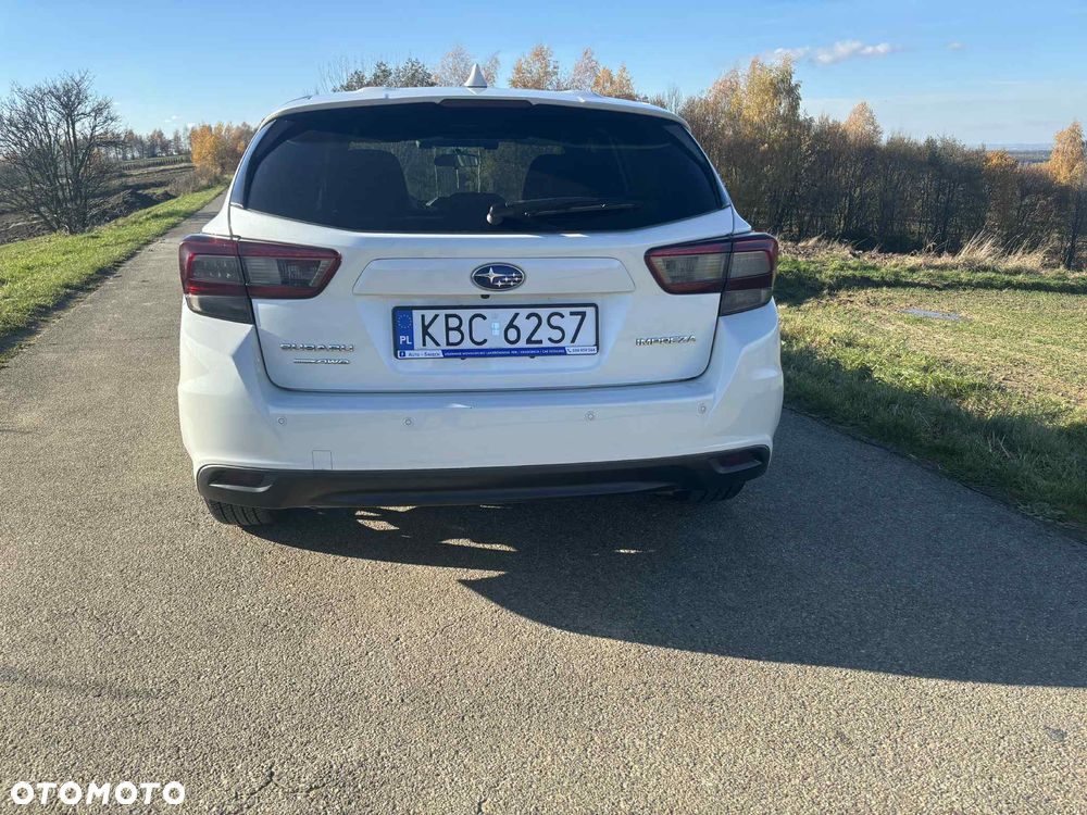 Subaru Impreza 2.0i Exclusive (EyeSight) Lineartronic - 5