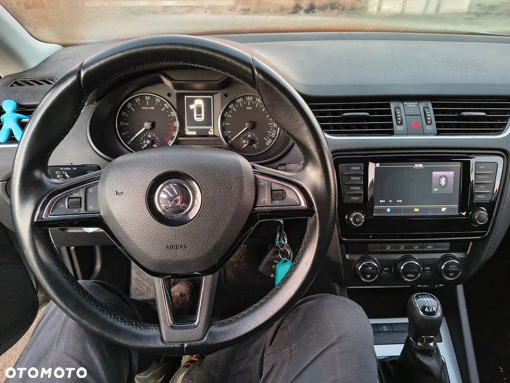 Skoda Octavia - 2