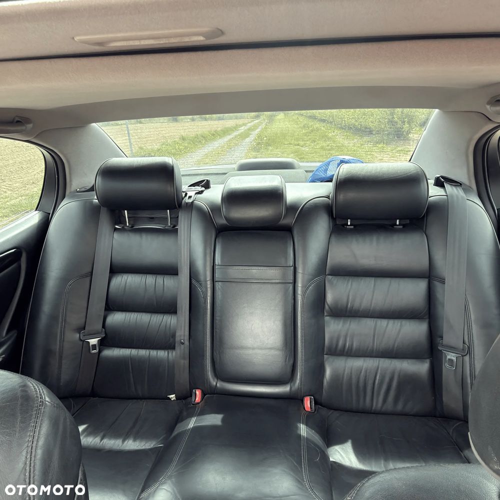 Lexus GS - 8