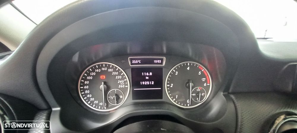 Mercedes-Benz A 160 CDi BlueEfficiency - 12