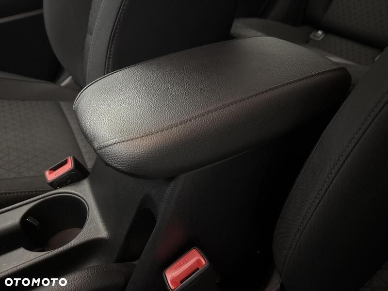 Kia Ceed 1.5 T-GDI S - 18