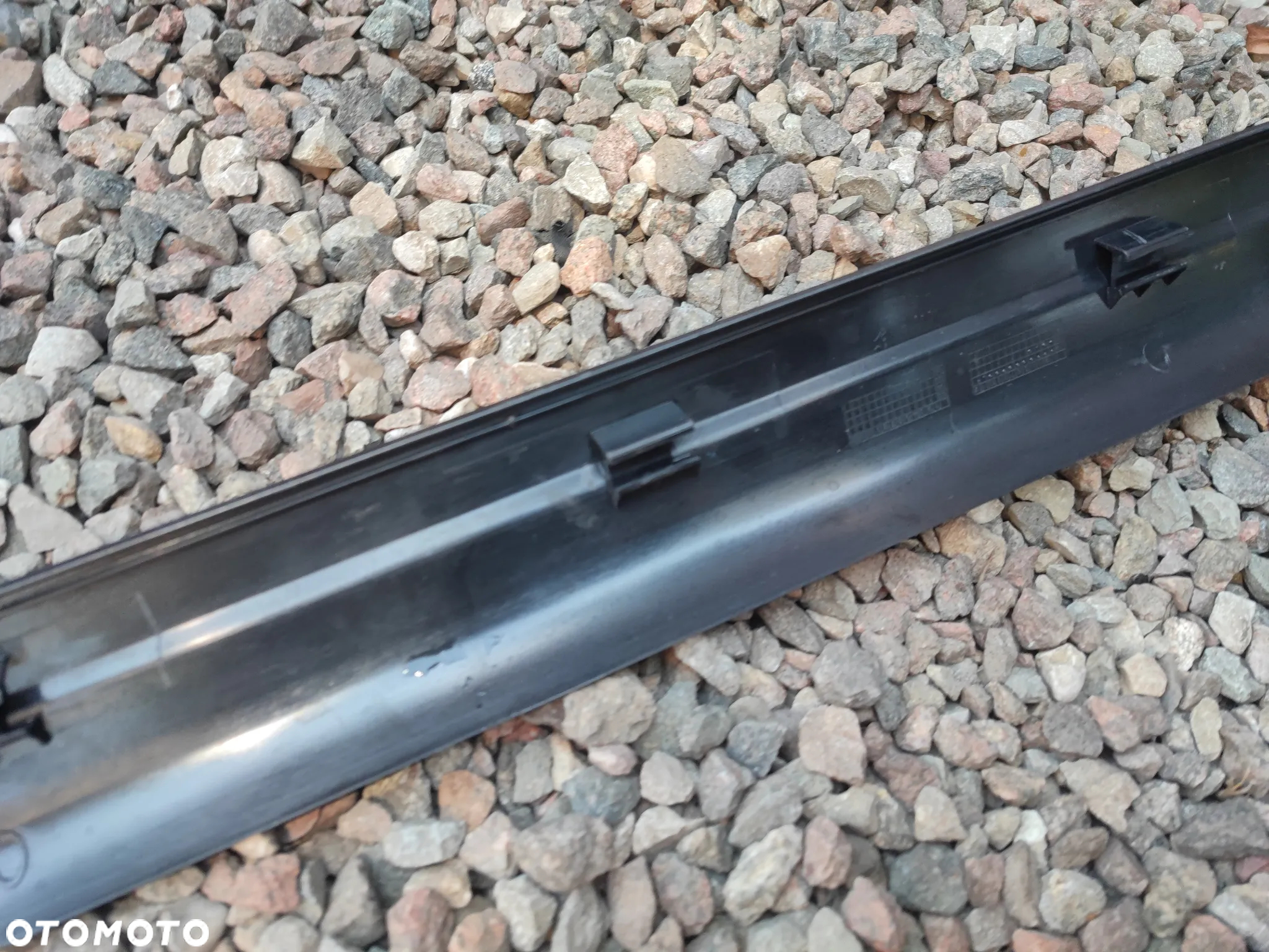 BMW E46 COUPE / M3 / ORYGINALNE LISTWA MASKUJĄCA PROGU WEWNĘTRZNA LEWA / PRAWA / CZARNA ( OSŁONA KRAWĘDZI / USZCZELKI  ) O NR. 51 47 8 239 960 /  51 47 8 239 959 OEM W BARDZO DOBRYM STANIE - 16