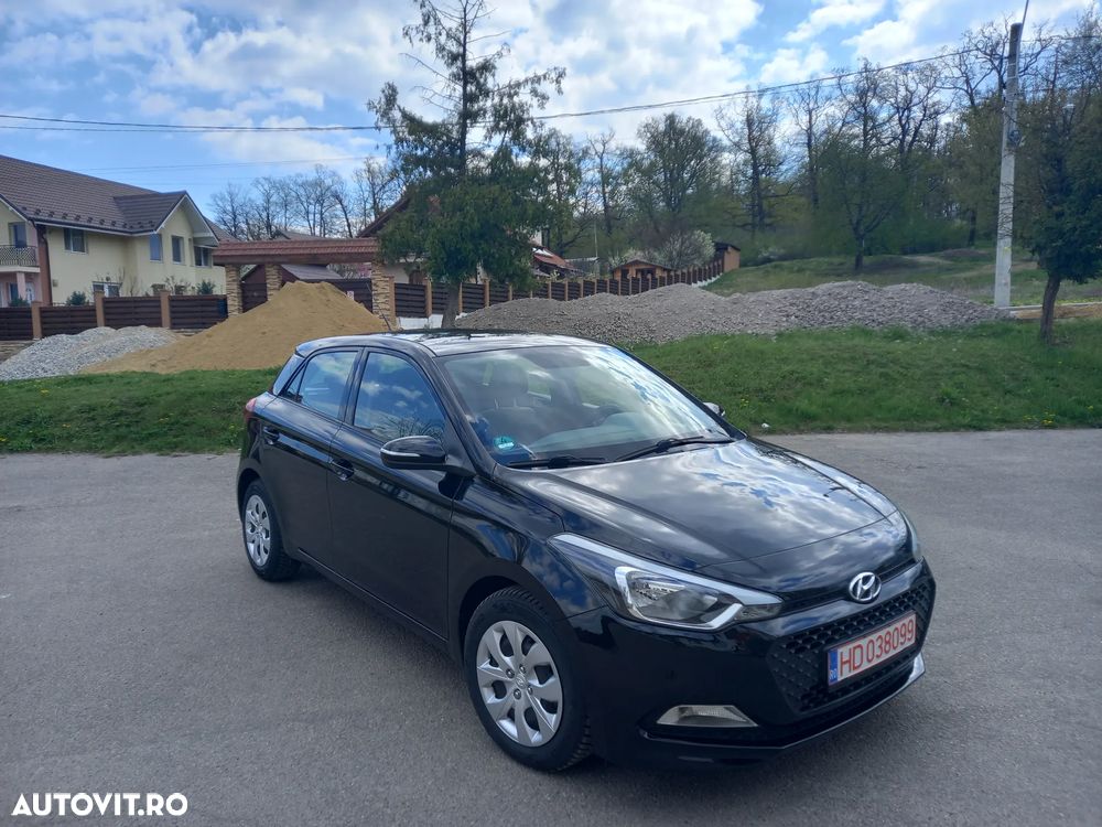 Hyundai i20 1.1 CRDi - 19