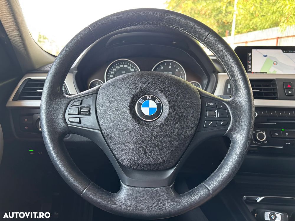 BMW Seria 3 316d Touring Aut. - 13