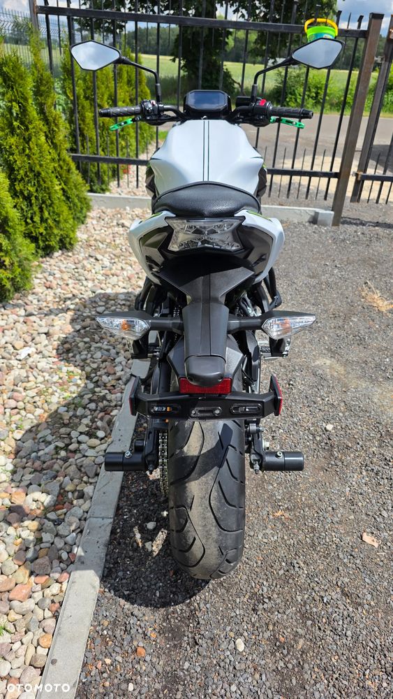 Kawasaki Z - 17