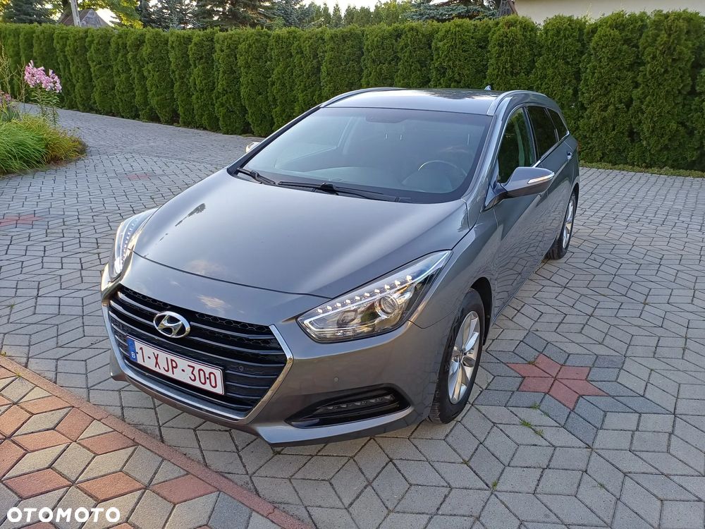 Hyundai i40 Kombi 1.7 CRDi Premium - 3