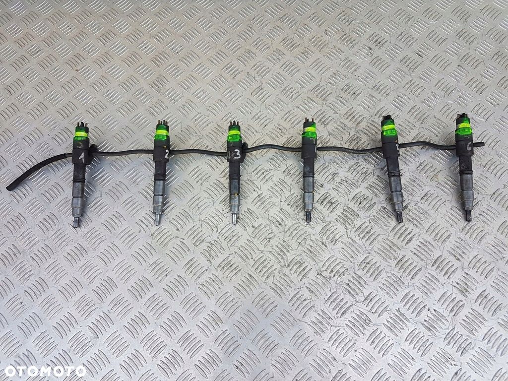 WTRYSKIWACZ WTRYSKIWACZE WTRYSKI RENAULT MIDLUM PREMIUM 220 270 DCI 0445120013 - 1