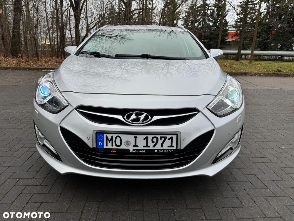 Hyundai i40 i40cw 1.6 Fifa World Cup Edition - 17
