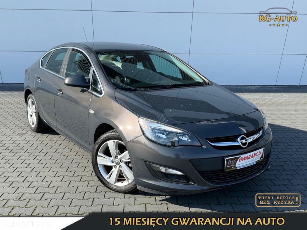 Opel Astra - 1