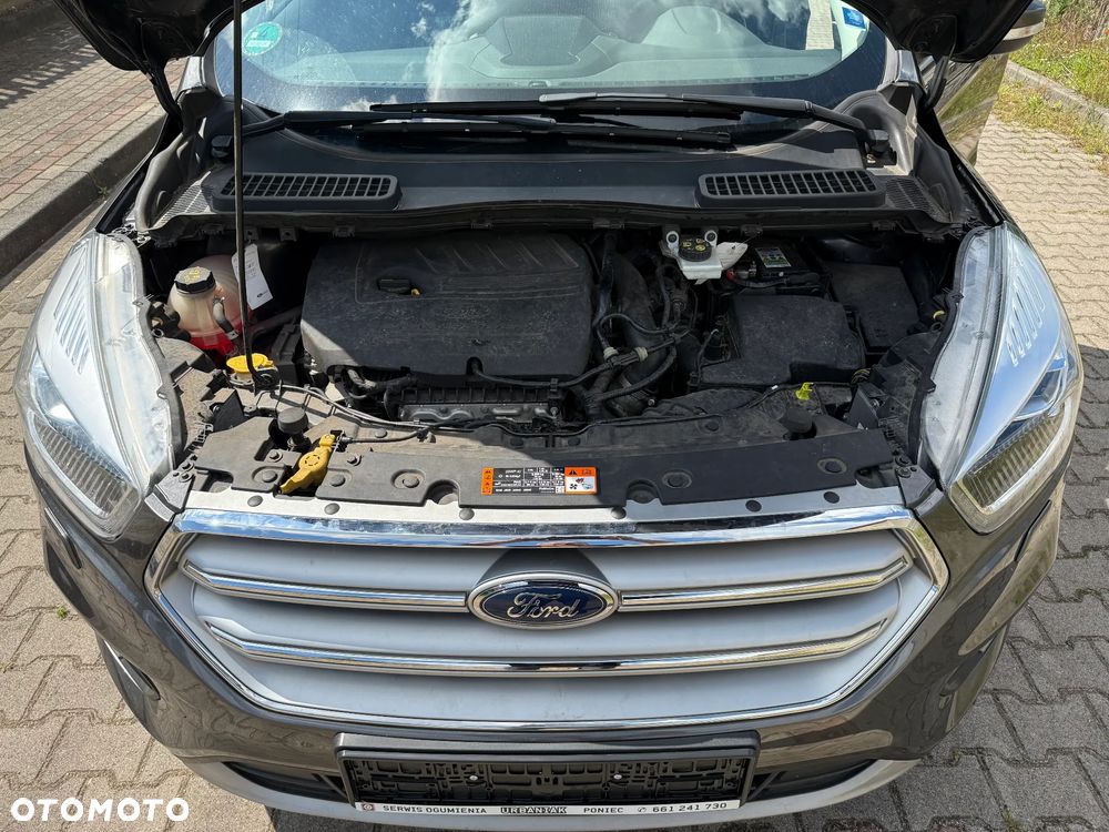 Ford Kuga 1.5 EcoBoost 2x4 Trend - 16