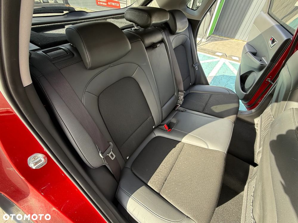 Hyundai Kona Select - 15
