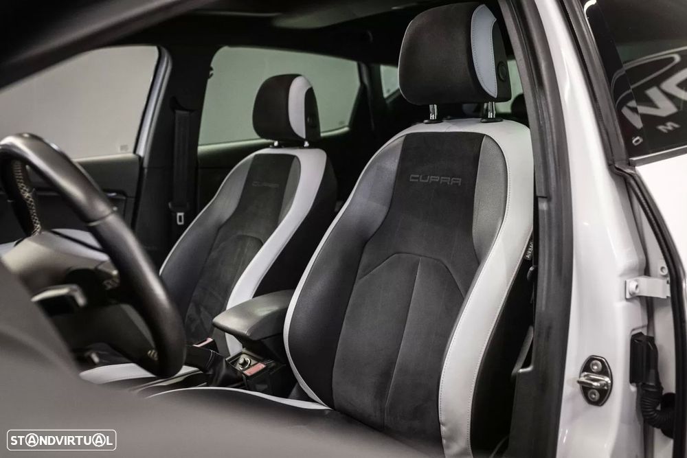 SEAT Leon 2.0 TSI S&S DSG Cupra 280 - 24