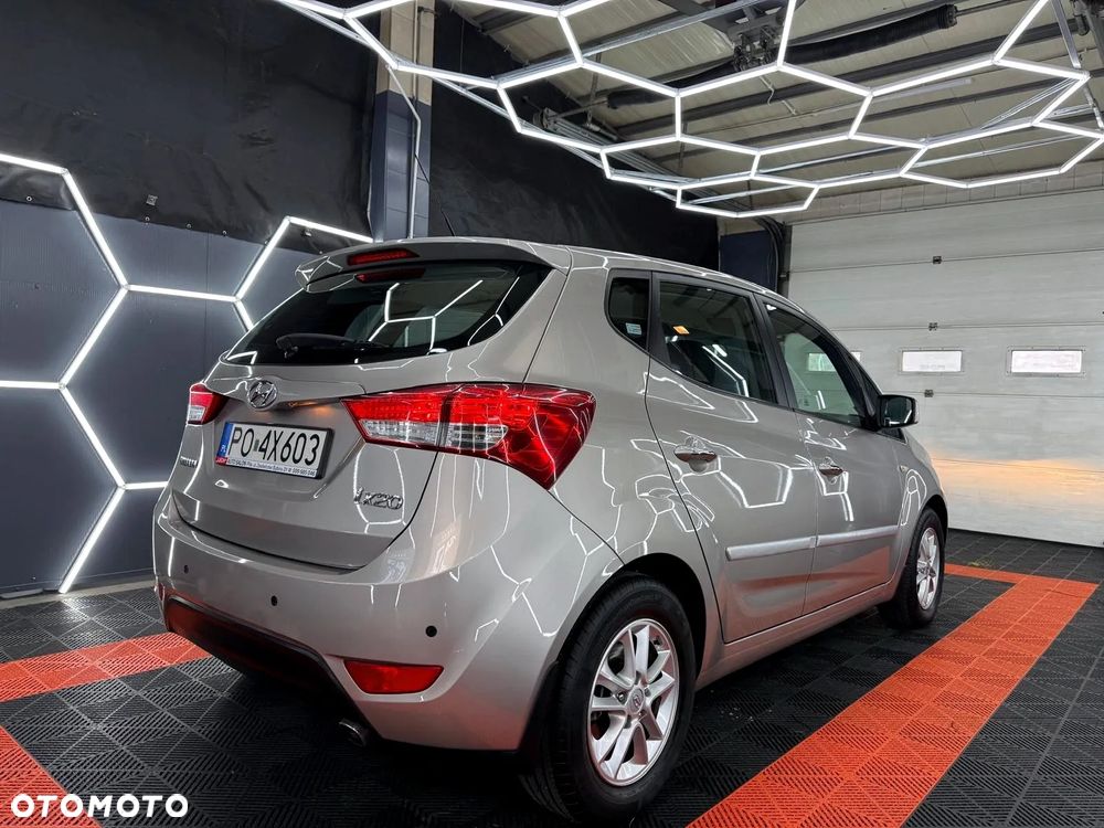 Hyundai ix20 1.4 Comfort - 10