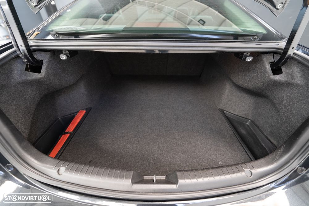 Mazda 6 2.2 SKY-D Excellence Navi - 31