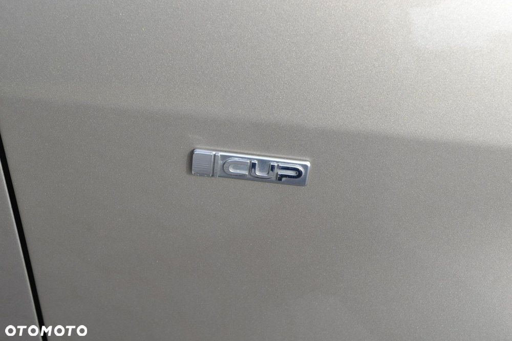 Volkswagen Touran 2.0 TDI DPF Life - 18