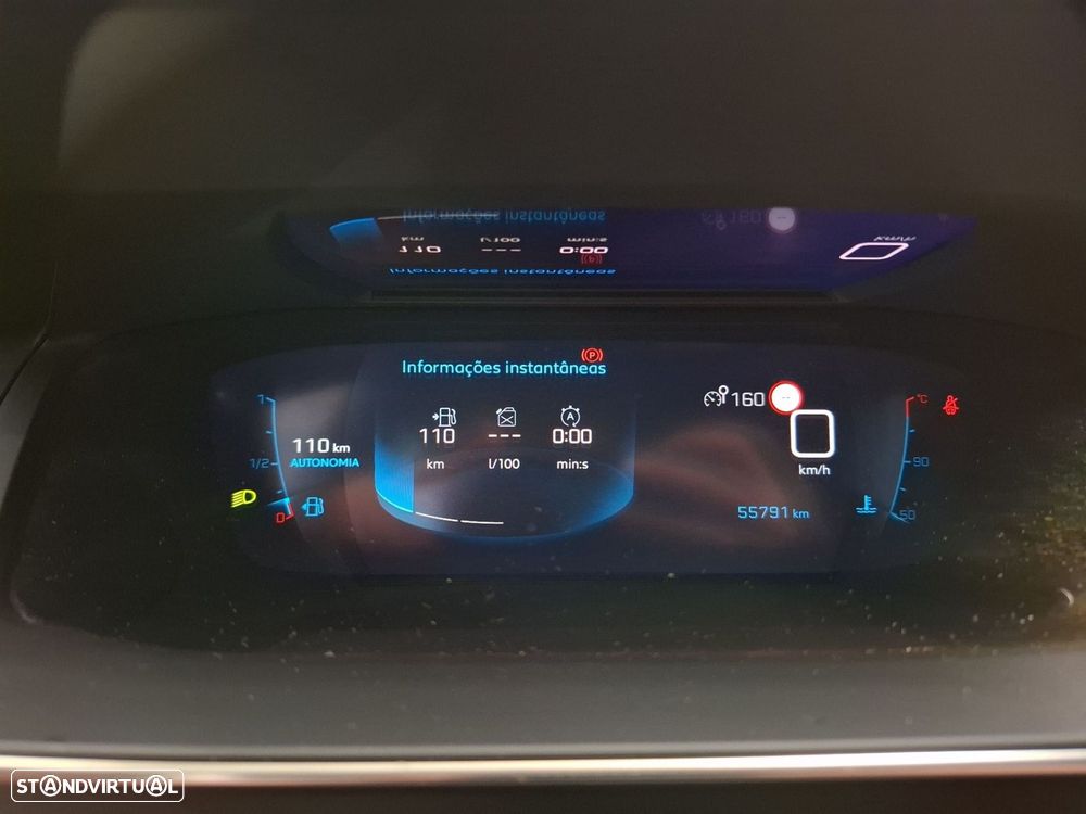 Peugeot 2008 1.2 PureTech Allure - 18