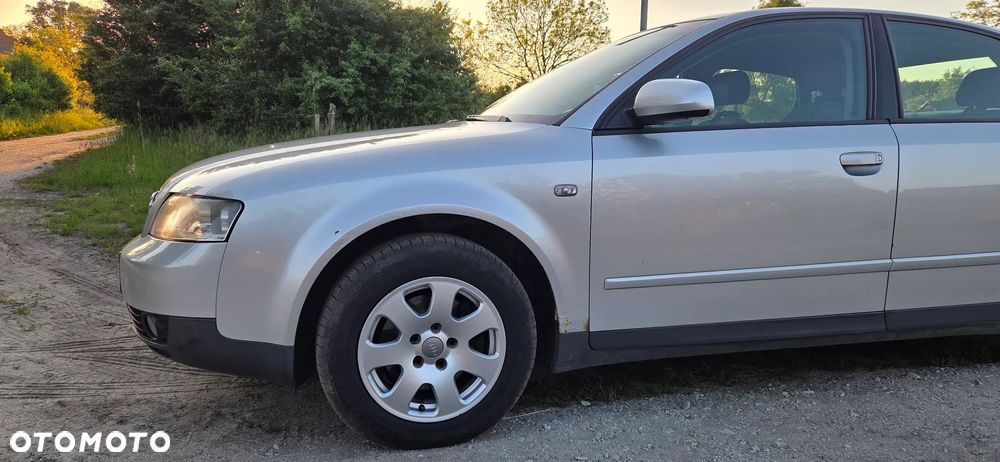 Audi A4 Limousine - 7